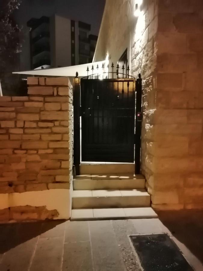 比谢列Tre Metri Sopra Il Mare别墅 外观 照片