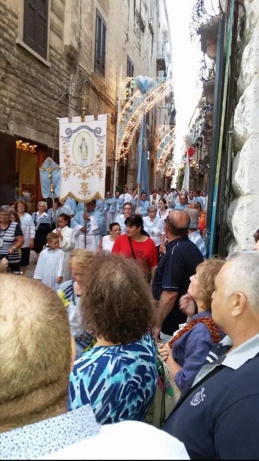 比谢列Tre Metri Sopra Il Mare别墅 外观 照片